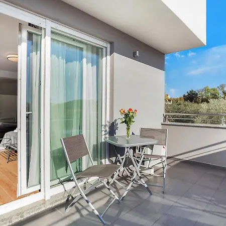 Holiday home Amazing In With Heated Swimming Pool *