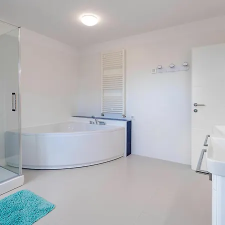 Beautiful In With Sauna Feriehus *