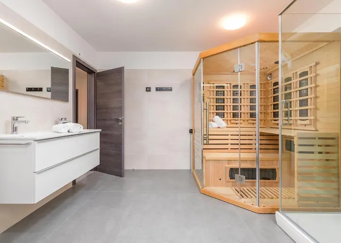 Stunning In With Sauna Ferienhaus